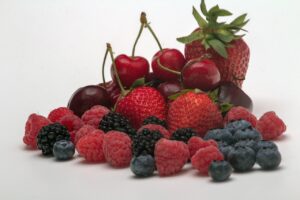 still life, berry, fruit, blackberries, blueberries, raspberries, cherries